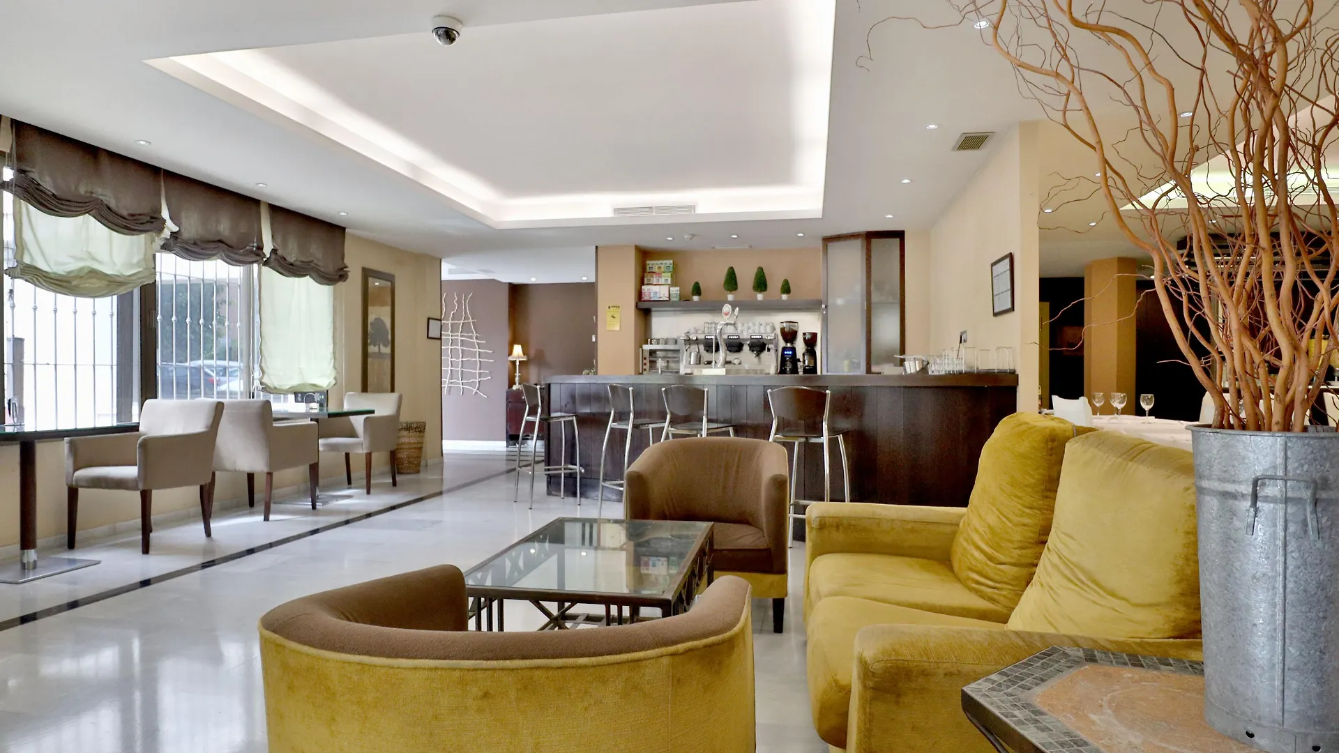 Hotel Oasis Córdoba