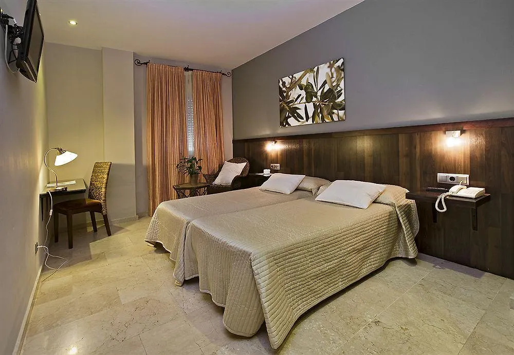Hotel Oasis Córdoba