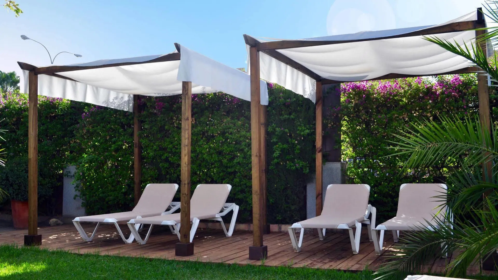 Hotel Oasis Córdoba